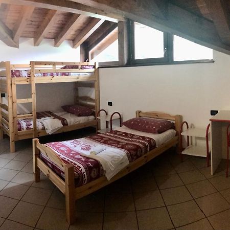 Ostello Casa Corti Вальбондионе Экстерьер фото