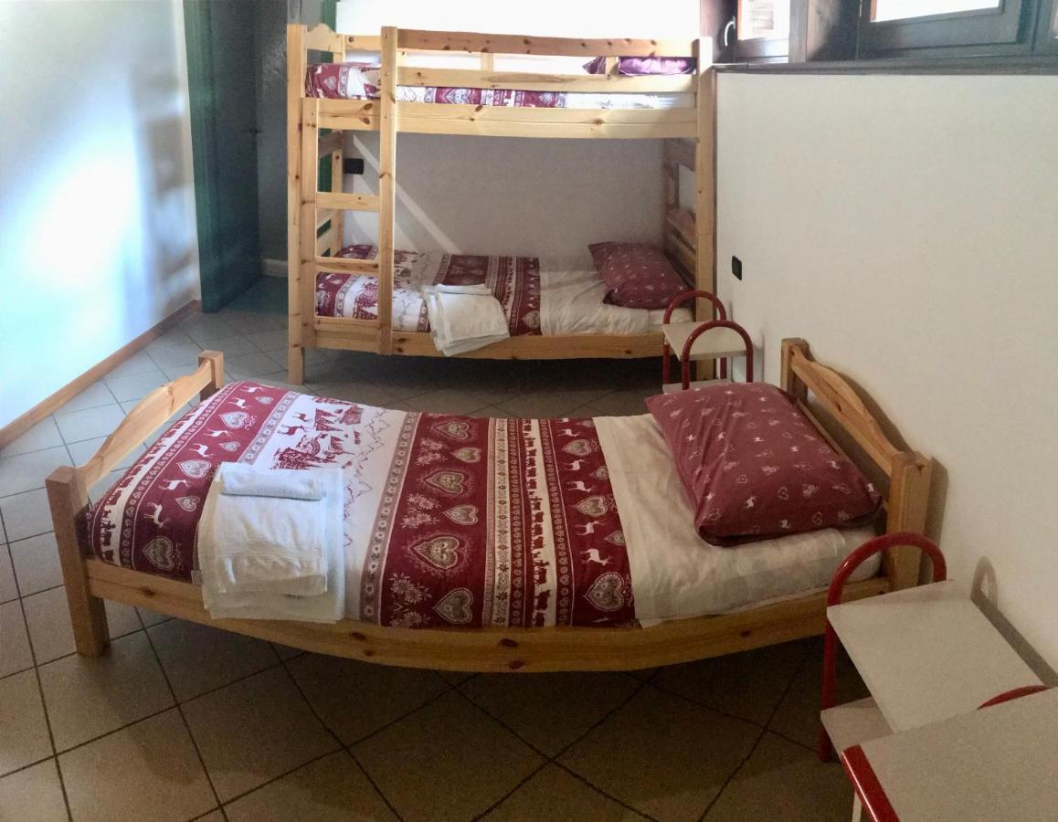 Ostello Casa Corti Вальбондионе Экстерьер фото